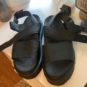 Dr. Martens  Voss sandals women size 9